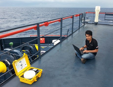 check all onboard wifi networks